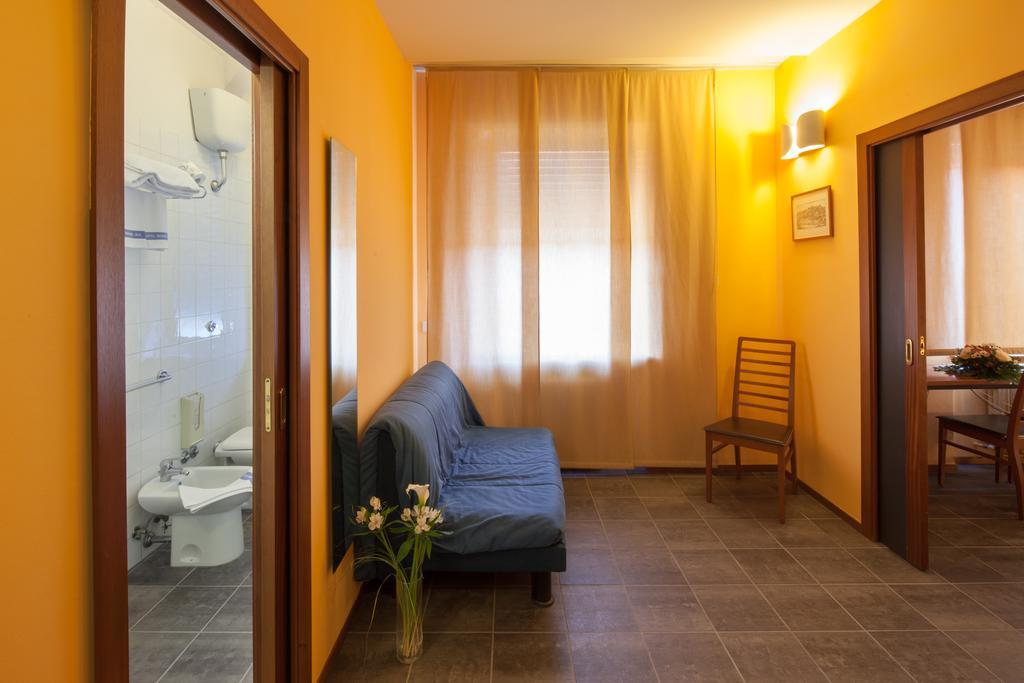 Hotel Mariani Iesi Exterior photo