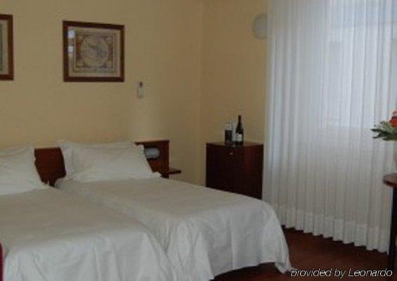 Hotel Mariani Iesi Exterior photo