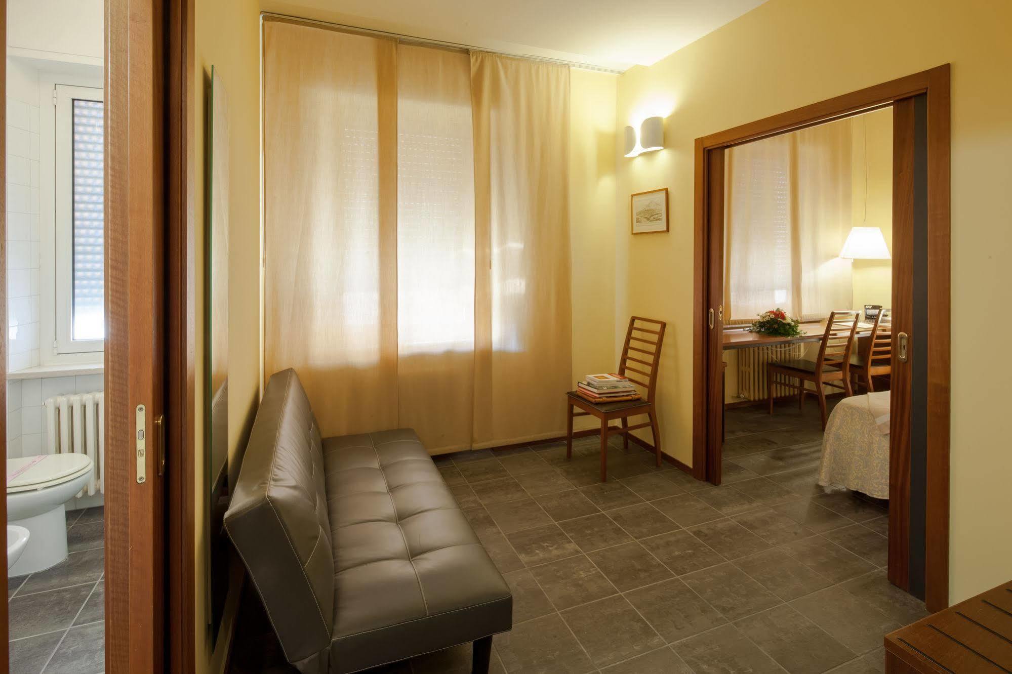 Hotel Mariani Iesi Exterior photo